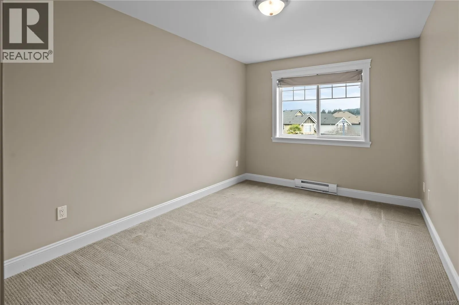 3261 Willshire Dr