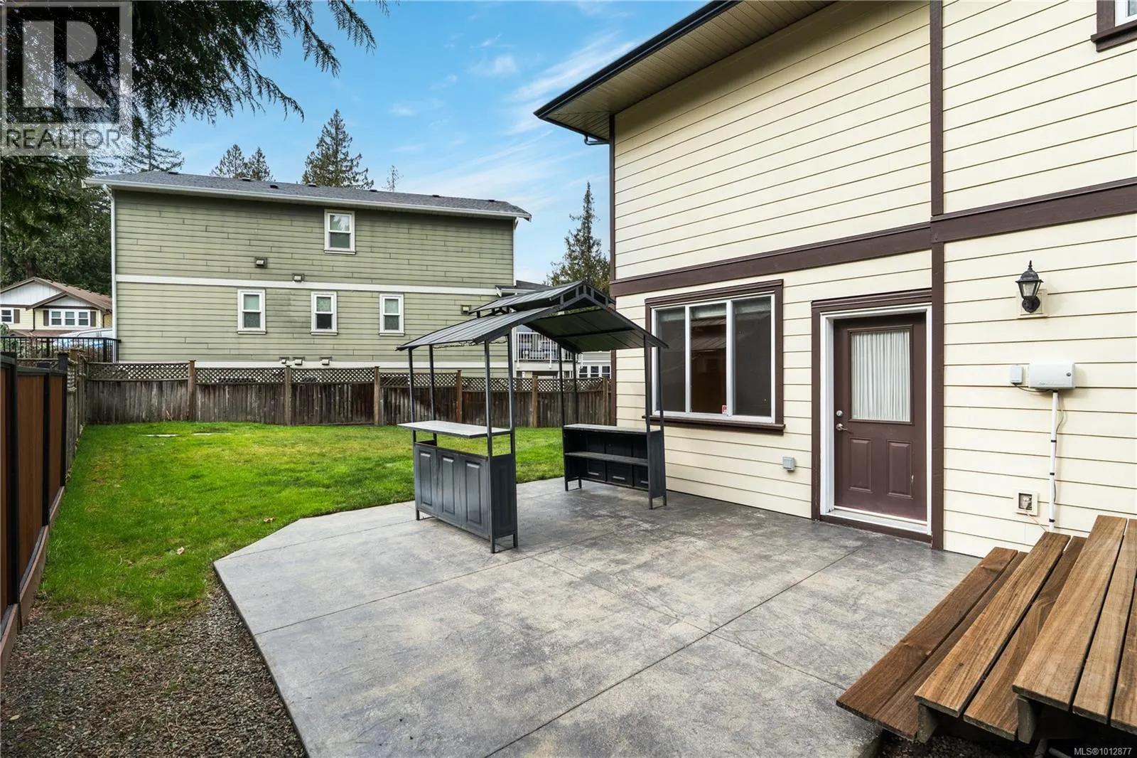 3261 Willshire Dr