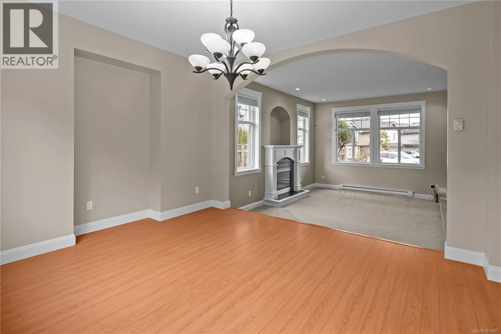 3261 Willshire Dr