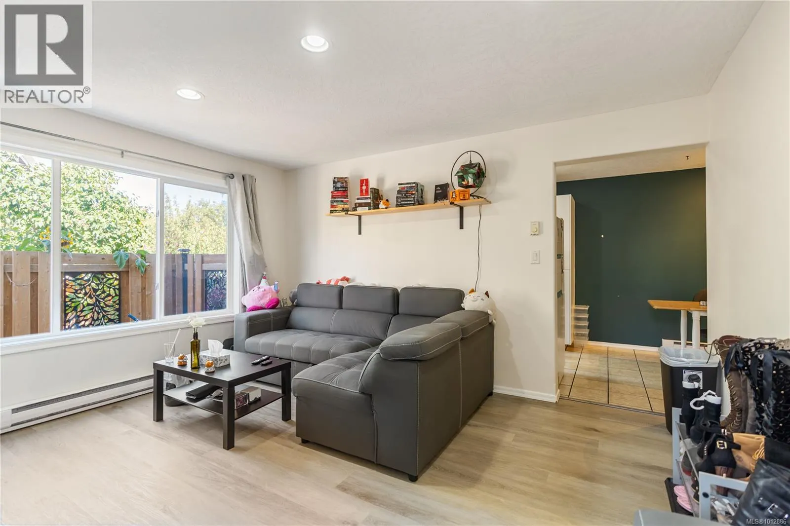 2234 Setchfield Ave