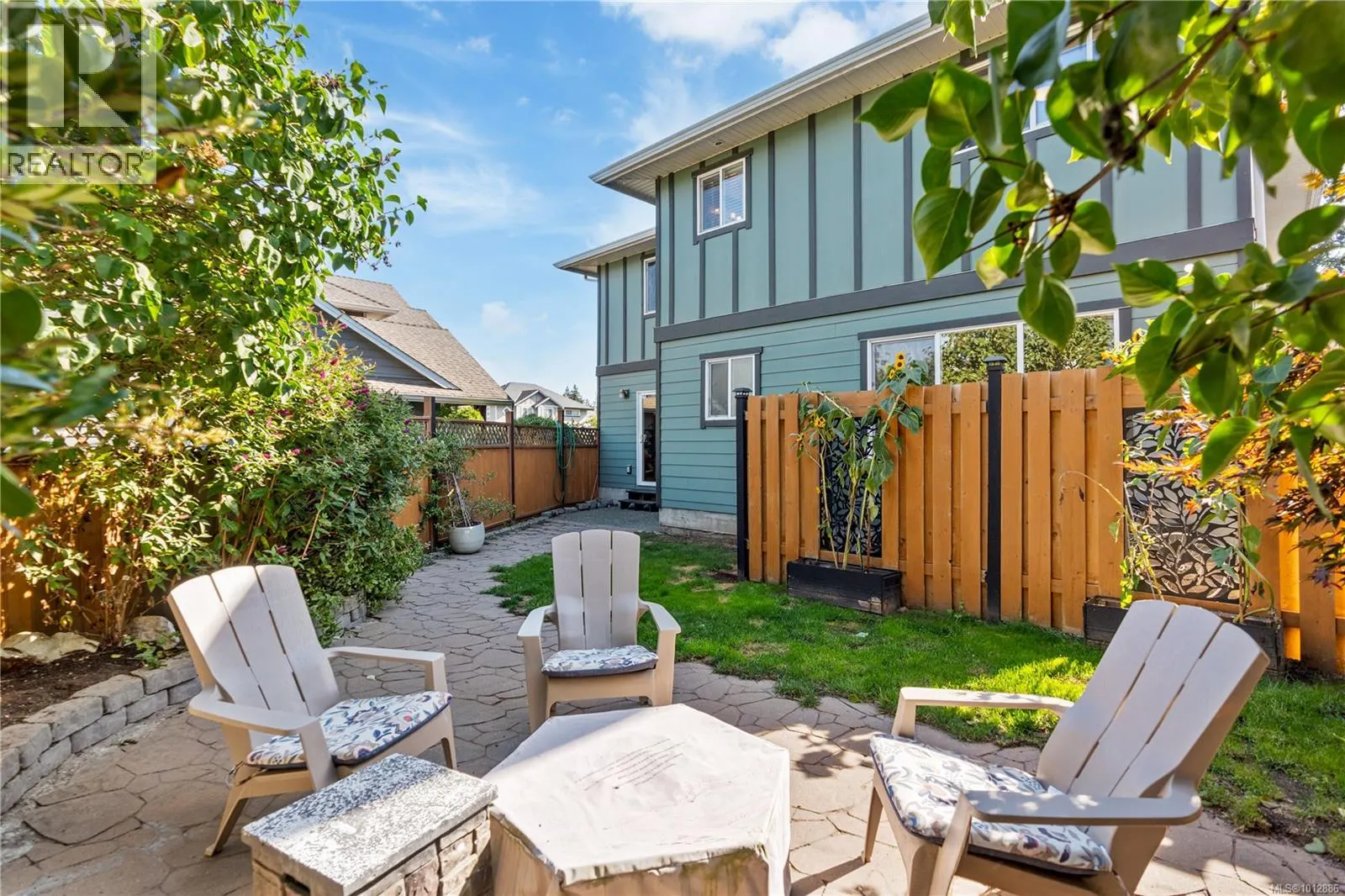 2234 Setchfield Ave