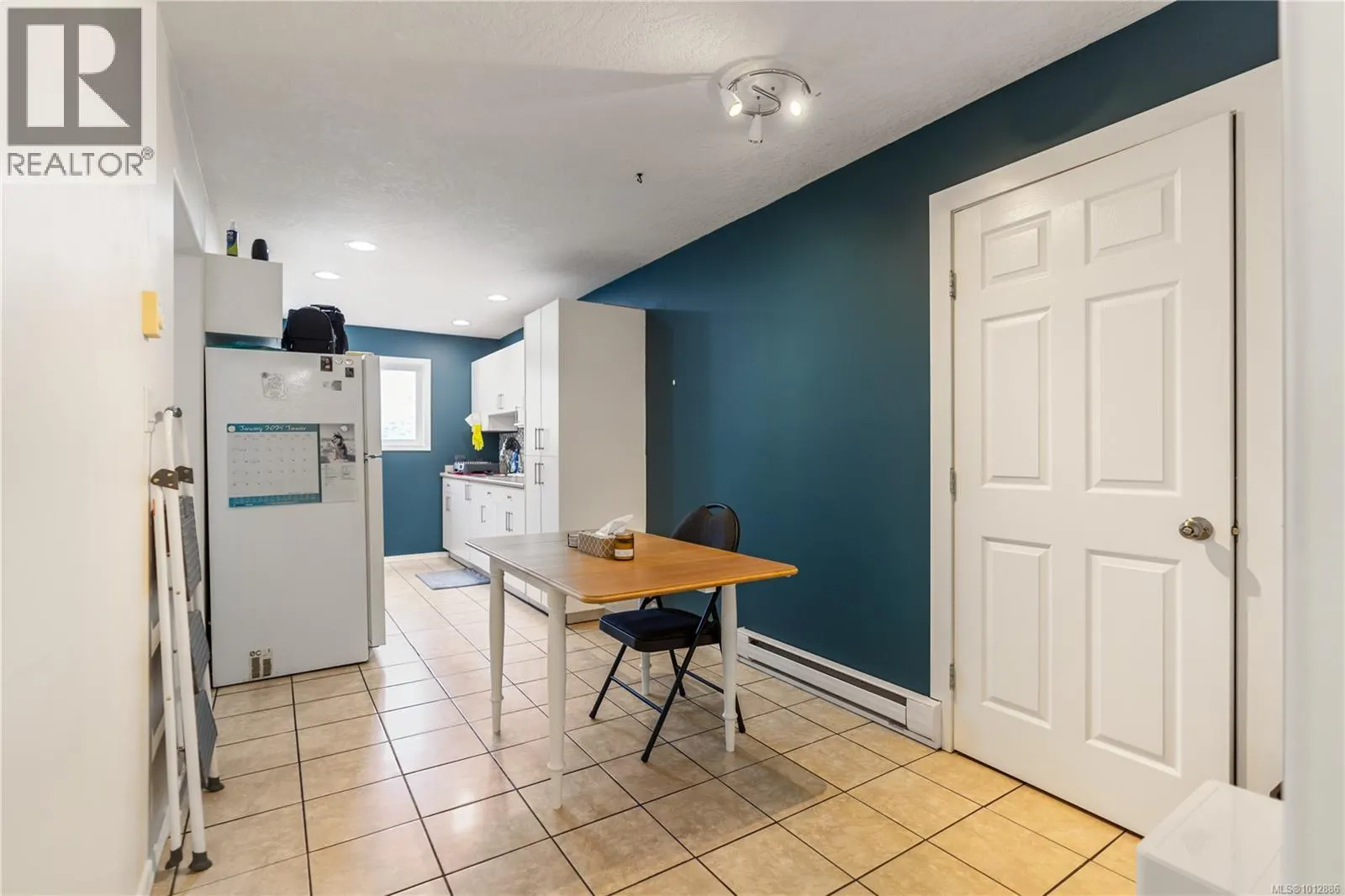 2234 Setchfield Ave