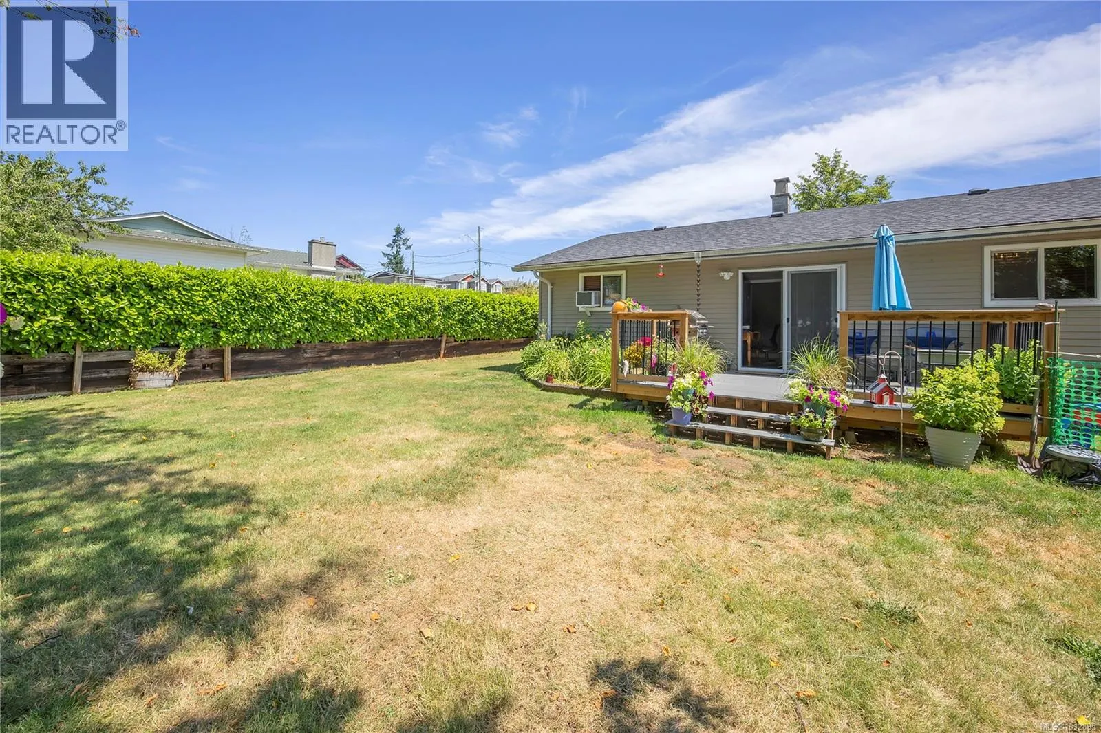 2188 Lark Cres