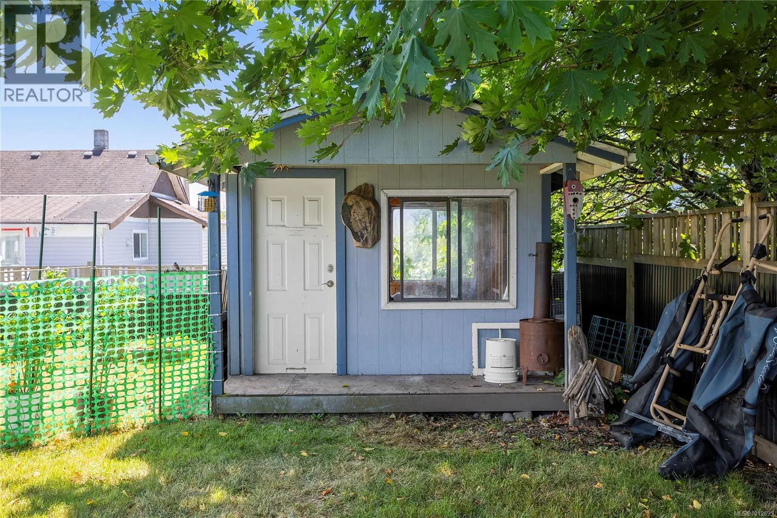 2188 Lark Cres