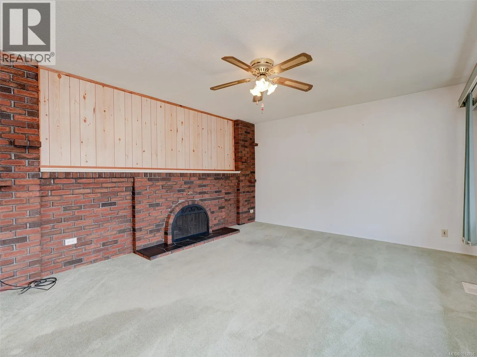 840 Jasmine Ave