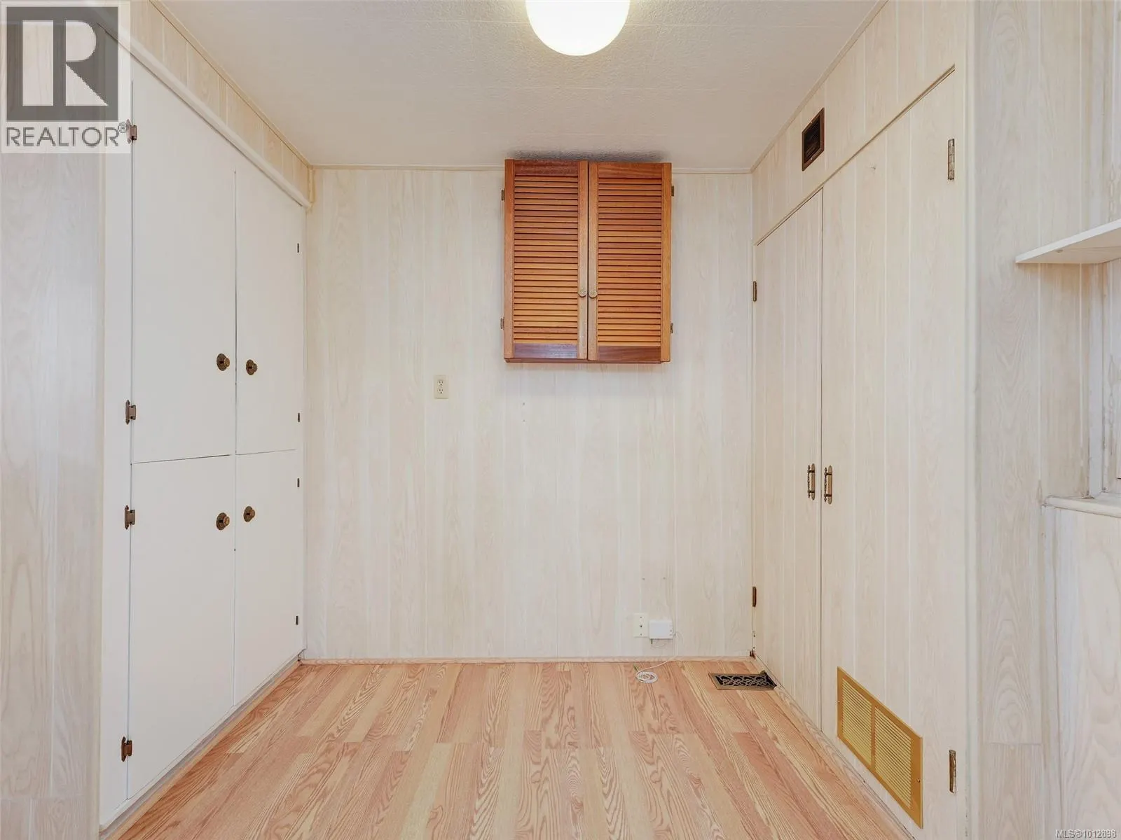 840 Jasmine Ave