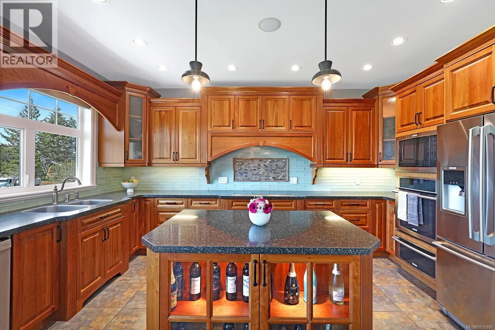 2495 Graham Rd