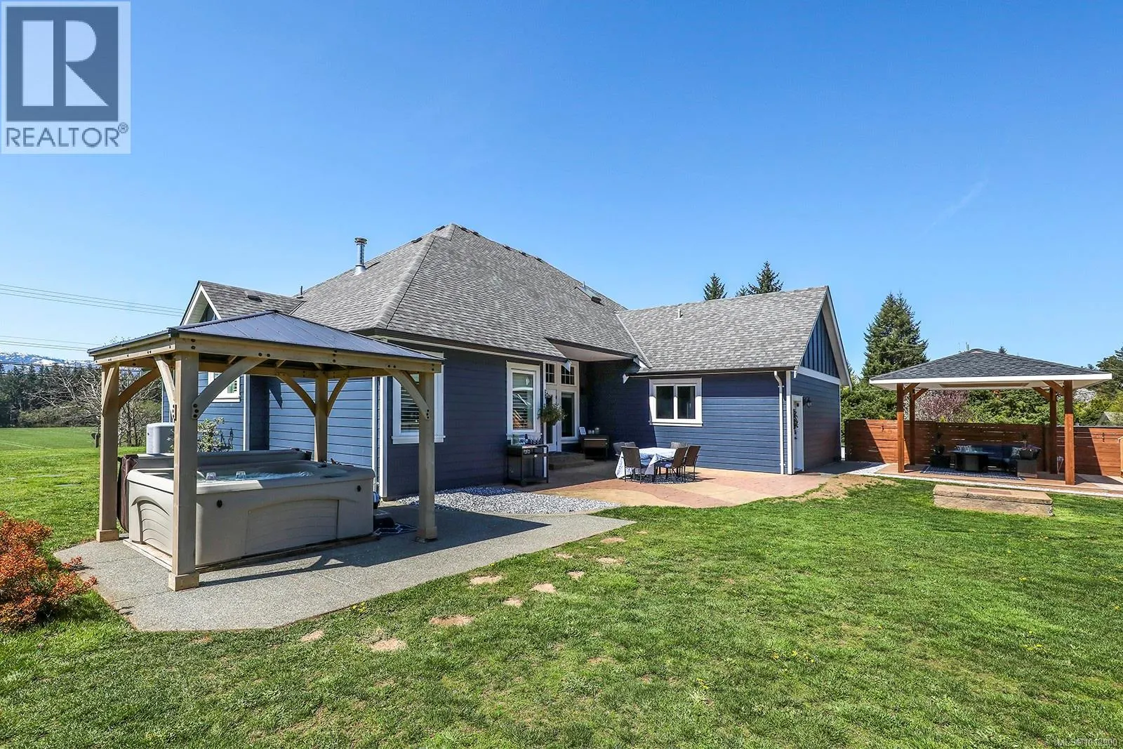 2495 Graham Rd