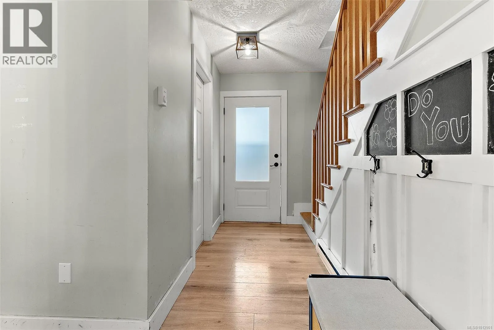 2123 Sarita Rd