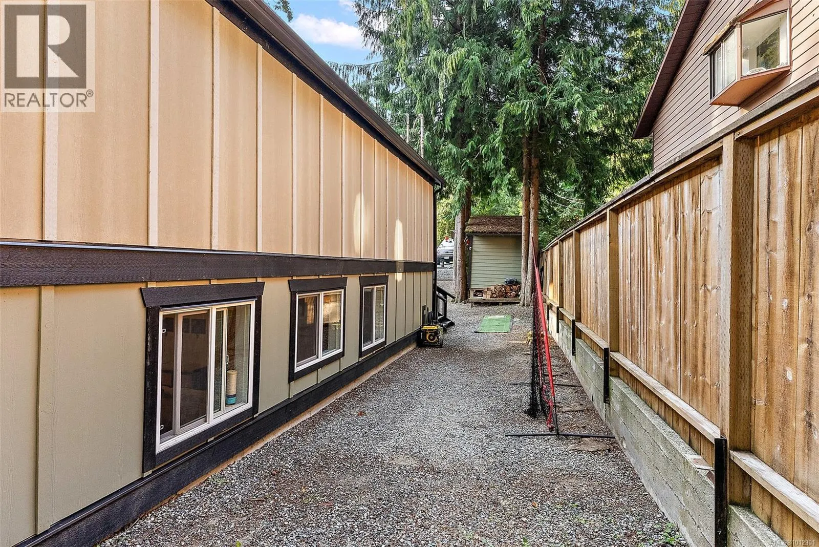 2123 Sarita Rd