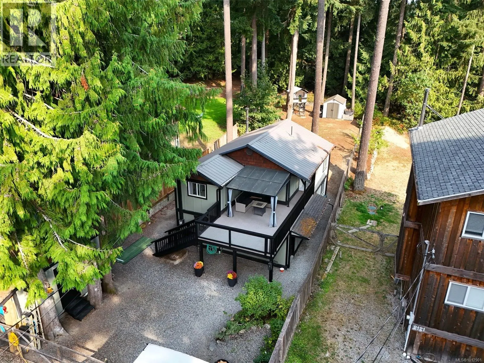 2123 Sarita Rd