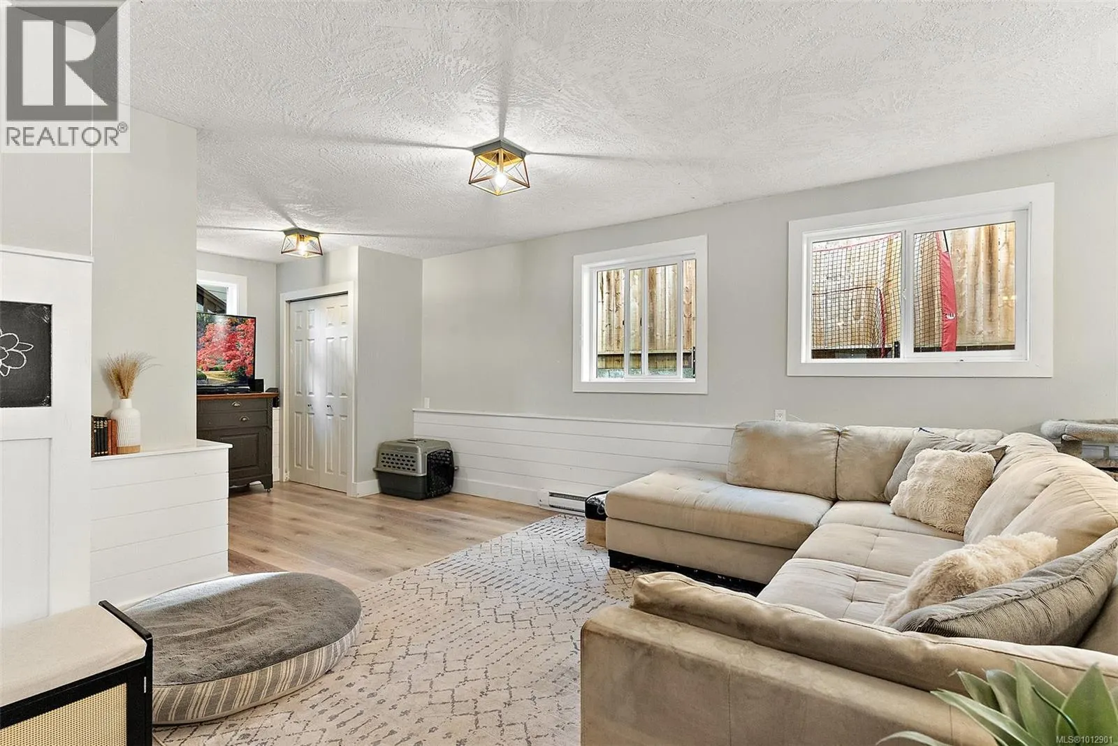2123 Sarita Rd
