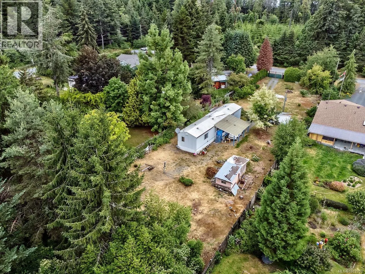 2320 Nanoose Rd