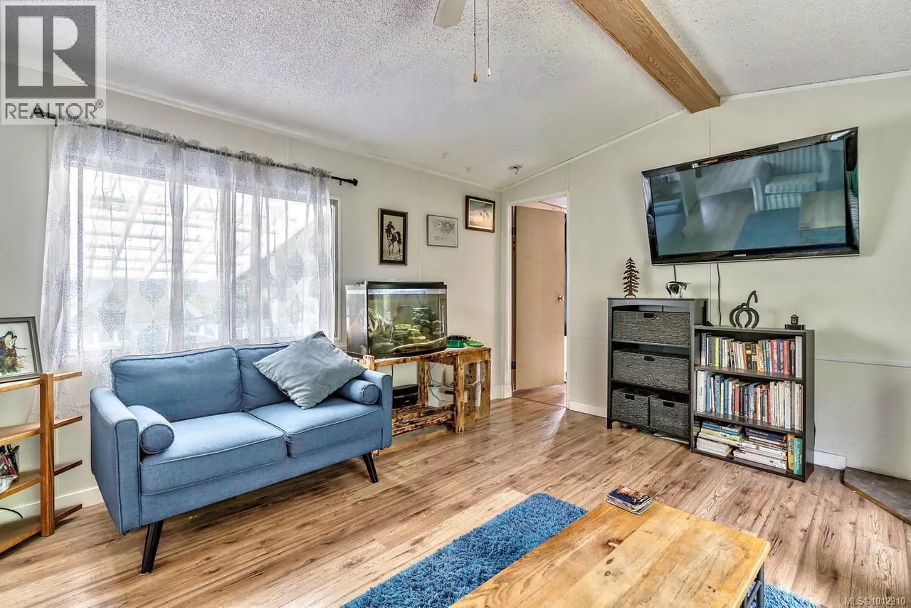 2320 Nanoose Rd