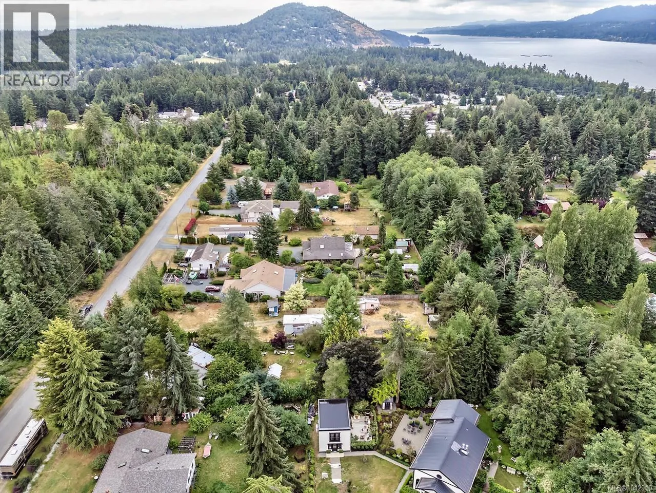 2320 Nanoose Rd