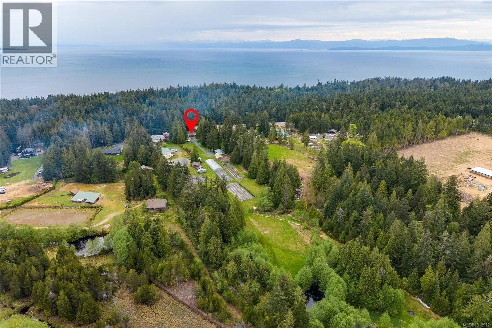 4800 Island Hwy W
