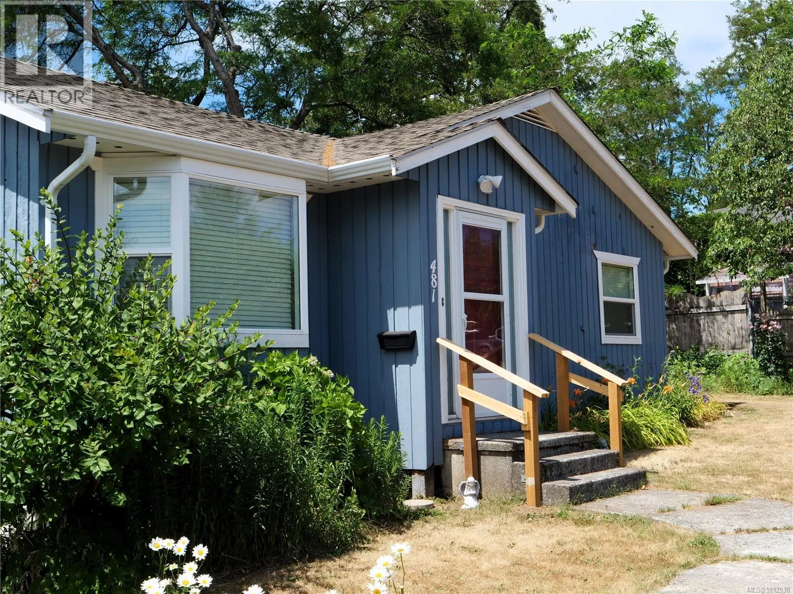 481 Lambert Ave