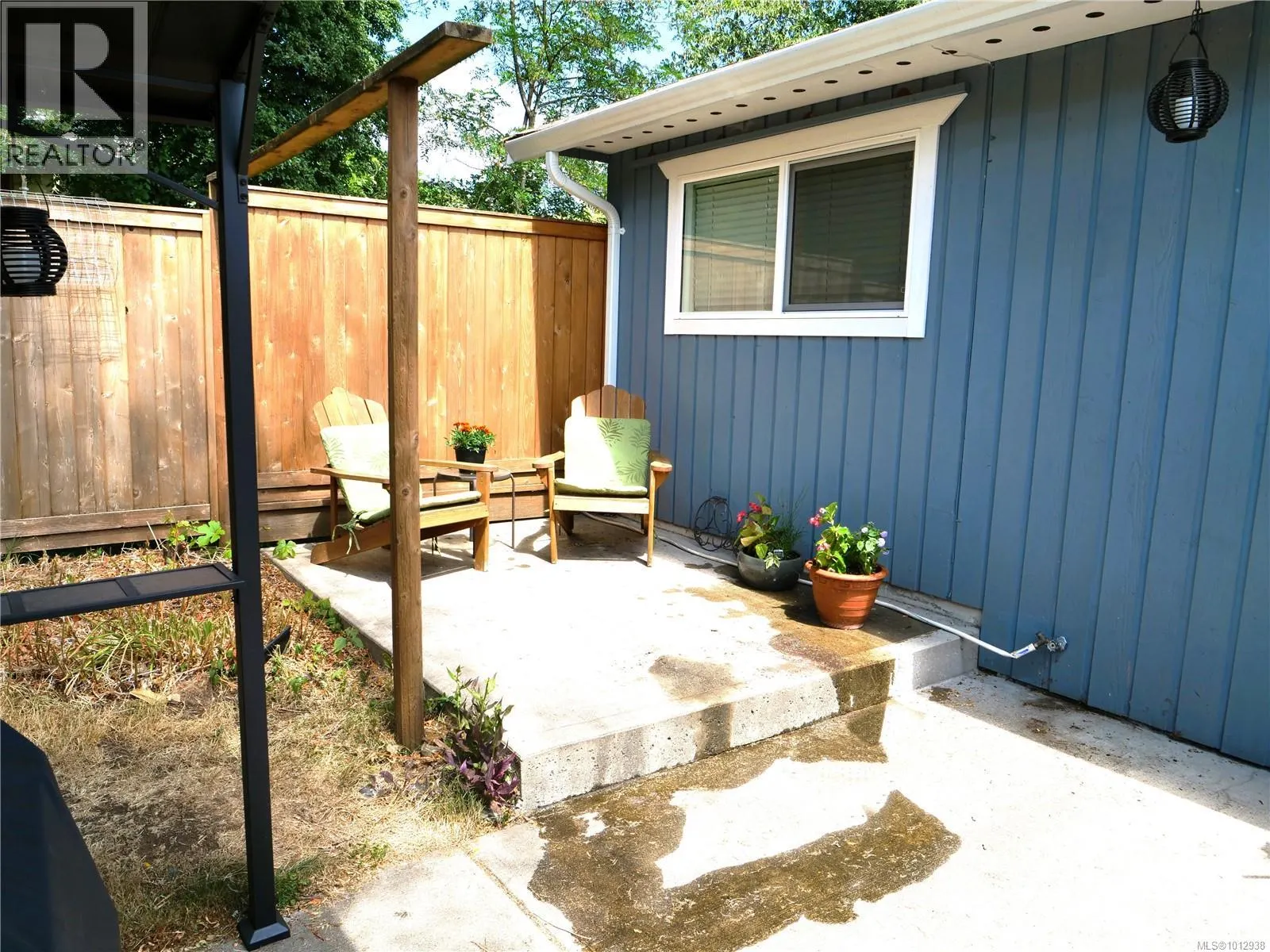 481 Lambert Ave