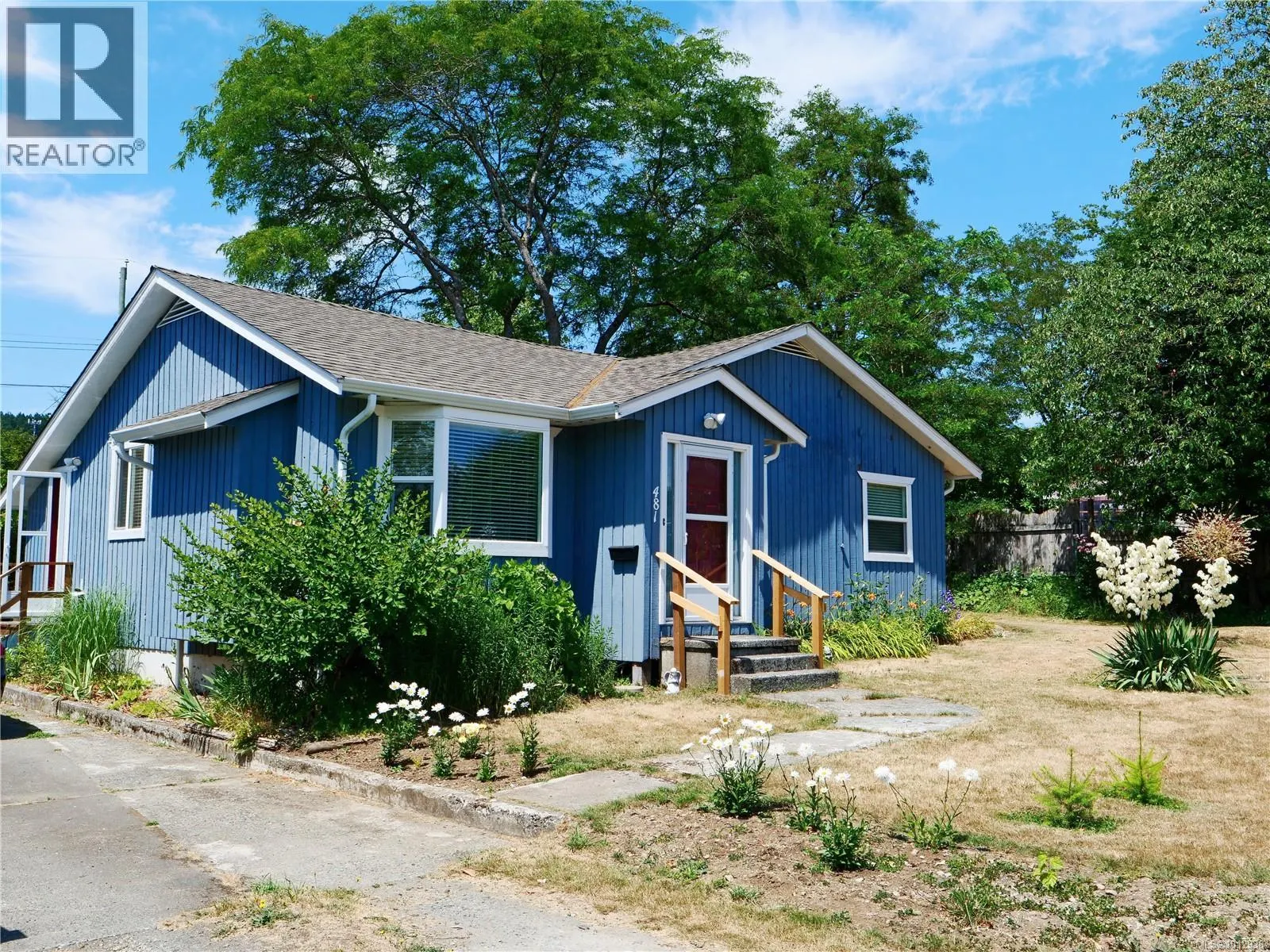 481 Lambert Ave