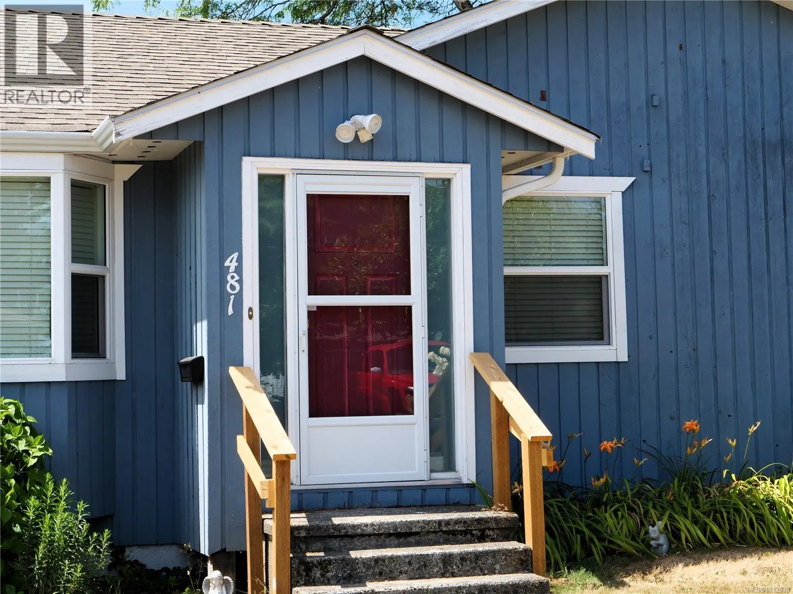 481 Lambert Ave