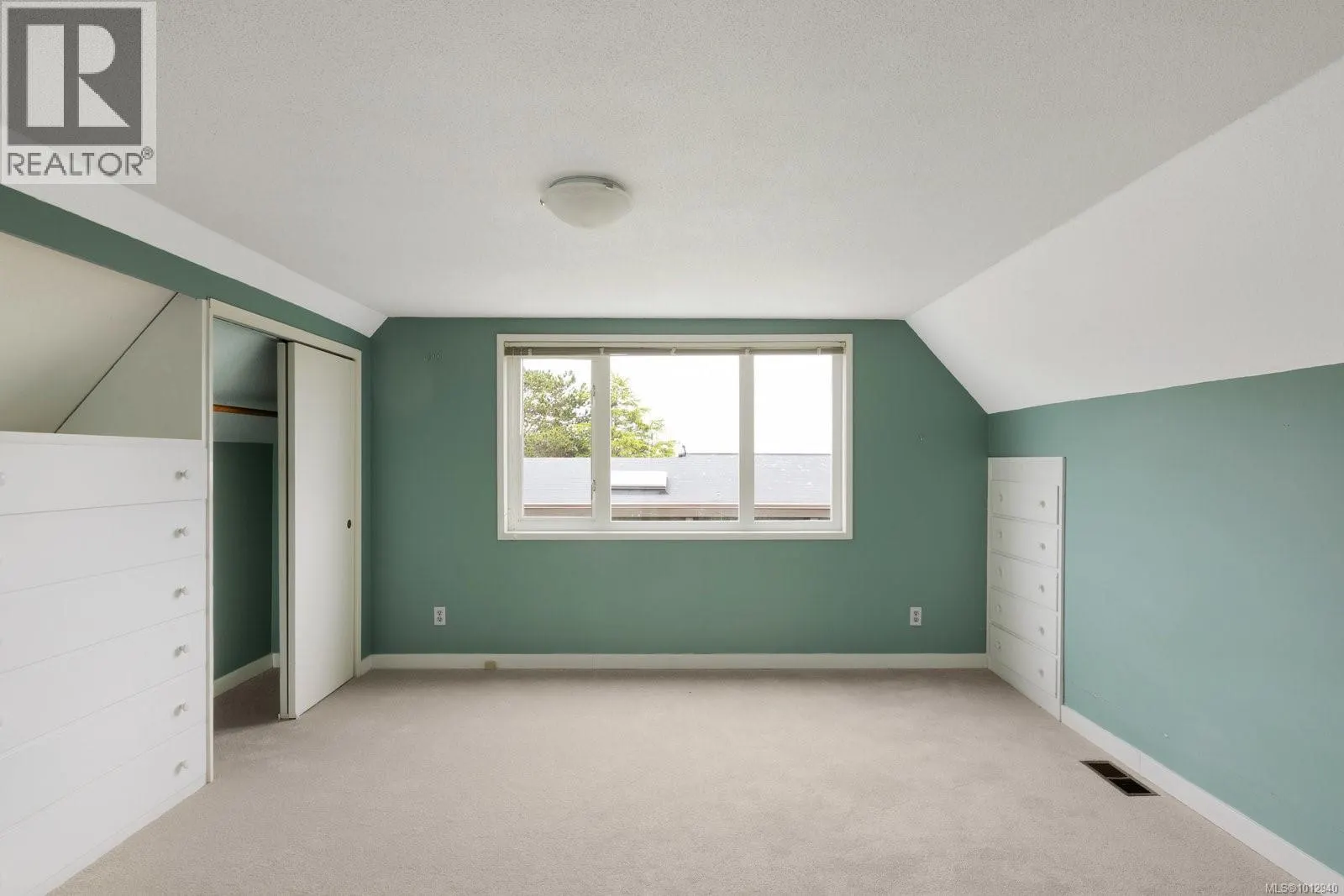 2652 Killarney Rd