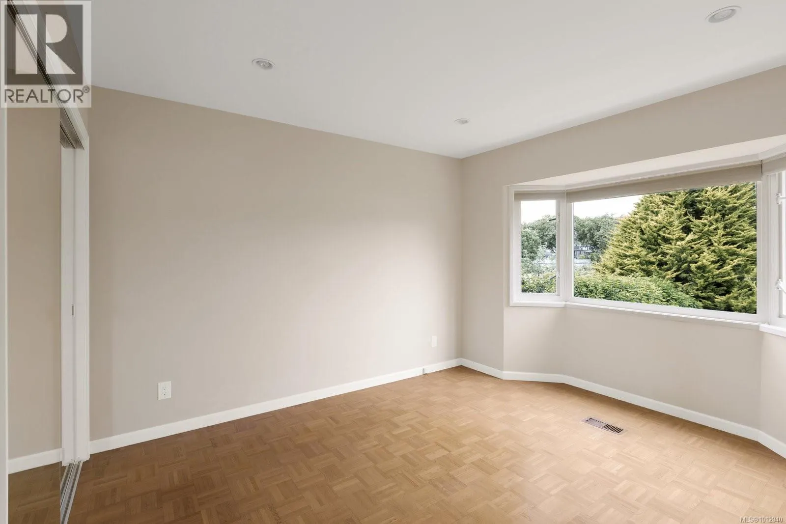 2652 Killarney Rd