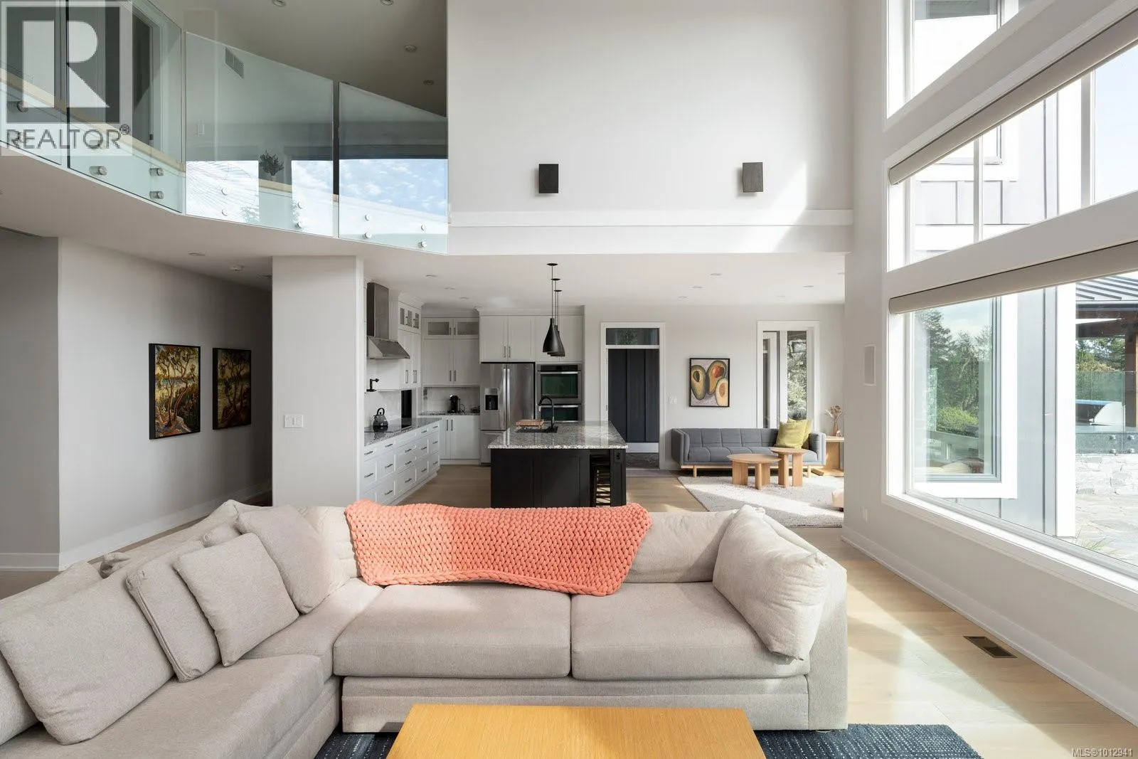 5335 Basinview Hts