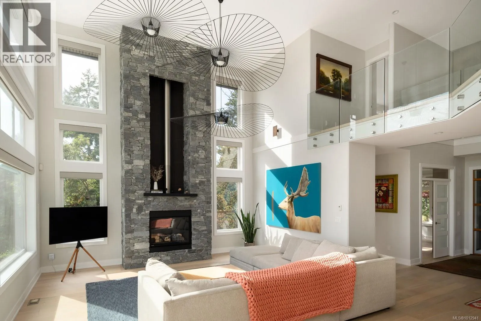 5335 Basinview Hts