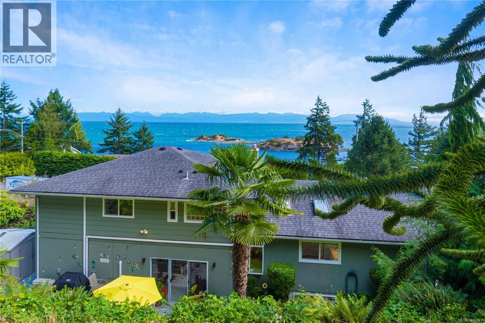 3817 Hammond Bay Rd