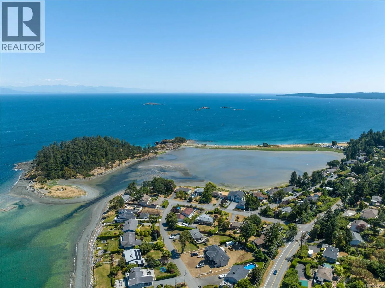 3817 Hammond Bay Rd
