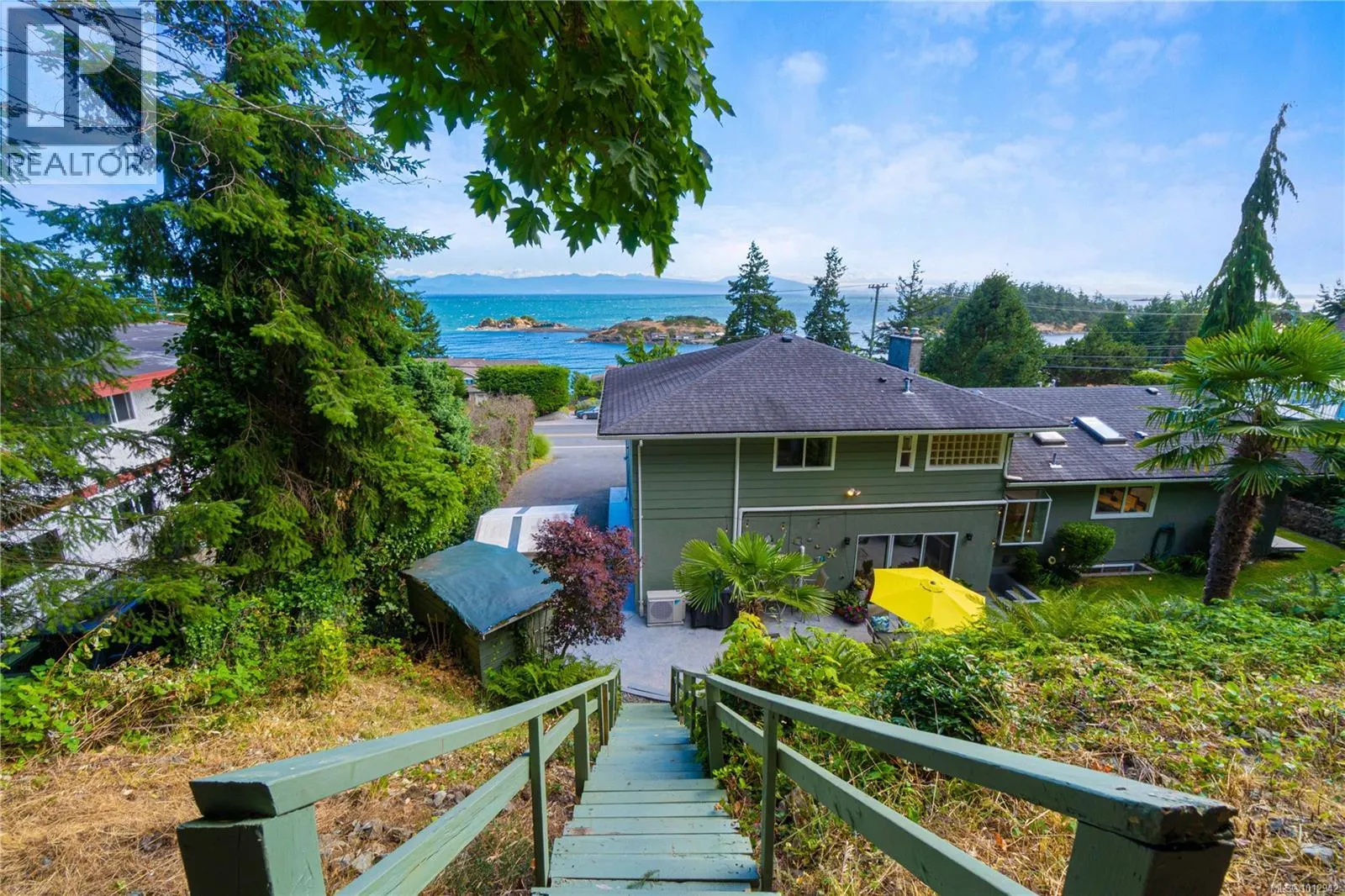 3817 Hammond Bay Rd
