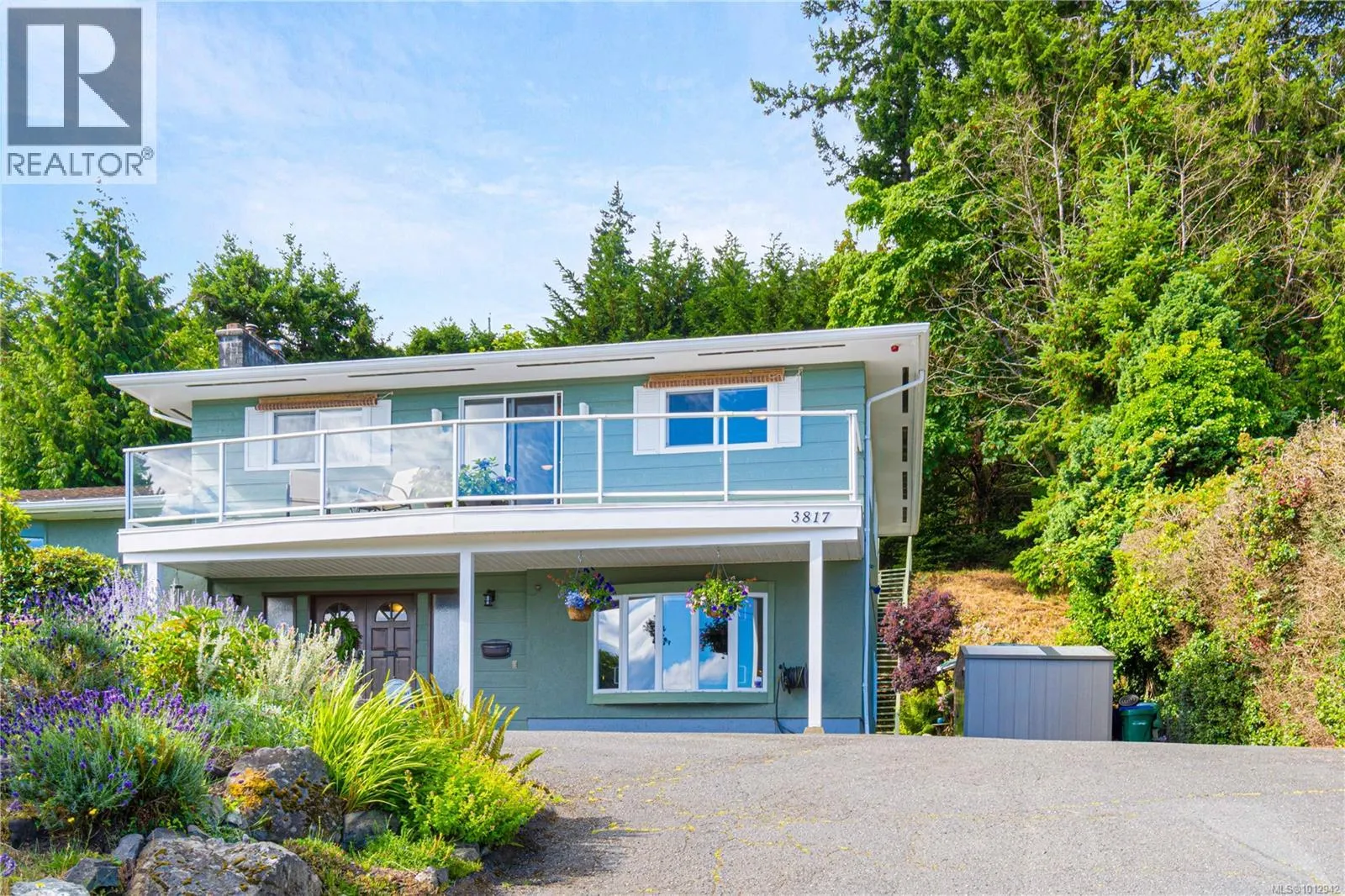 3817 Hammond Bay Rd