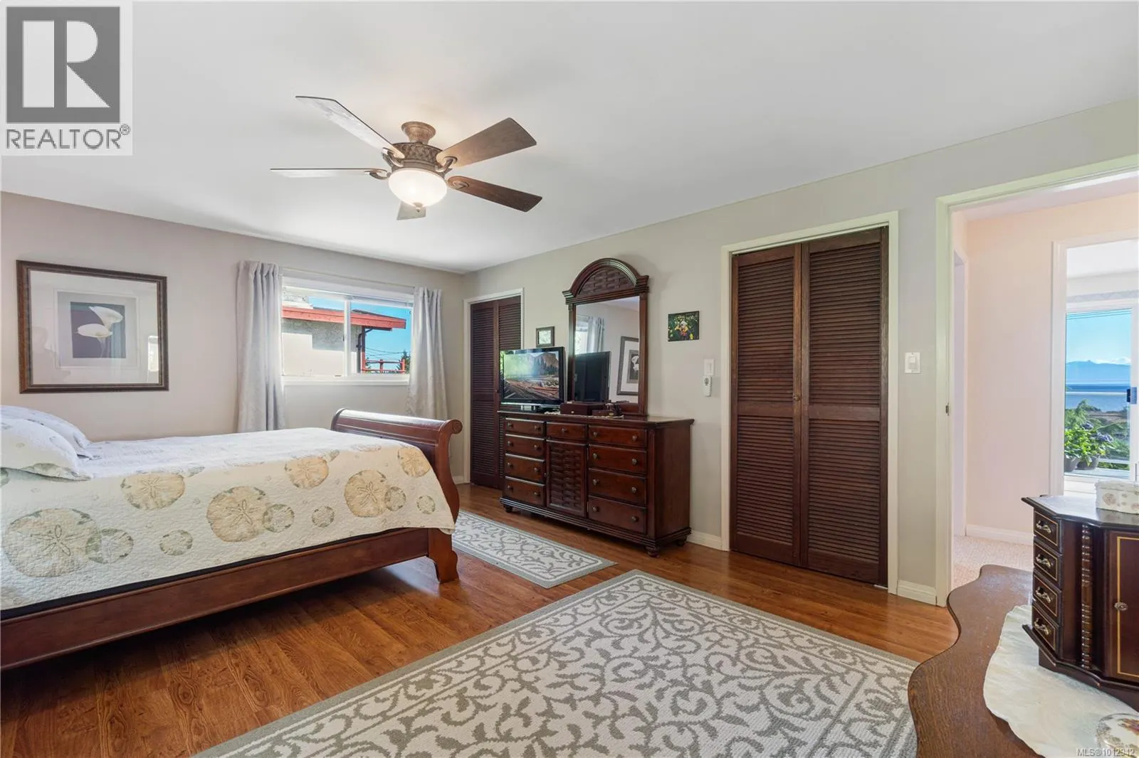3817 Hammond Bay Rd