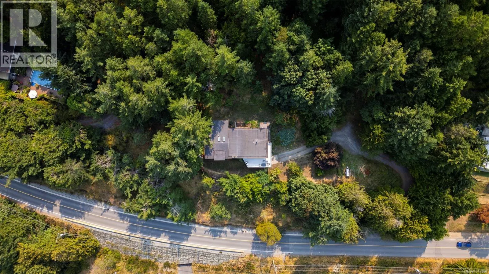 5207 Lost Lake Rd