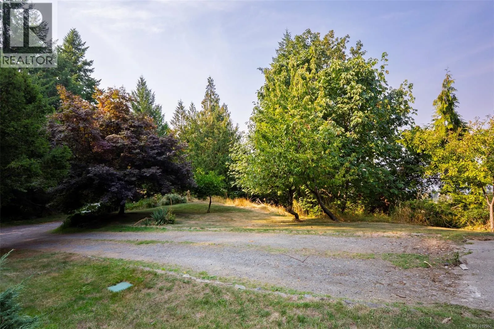 5207 Lost Lake Rd