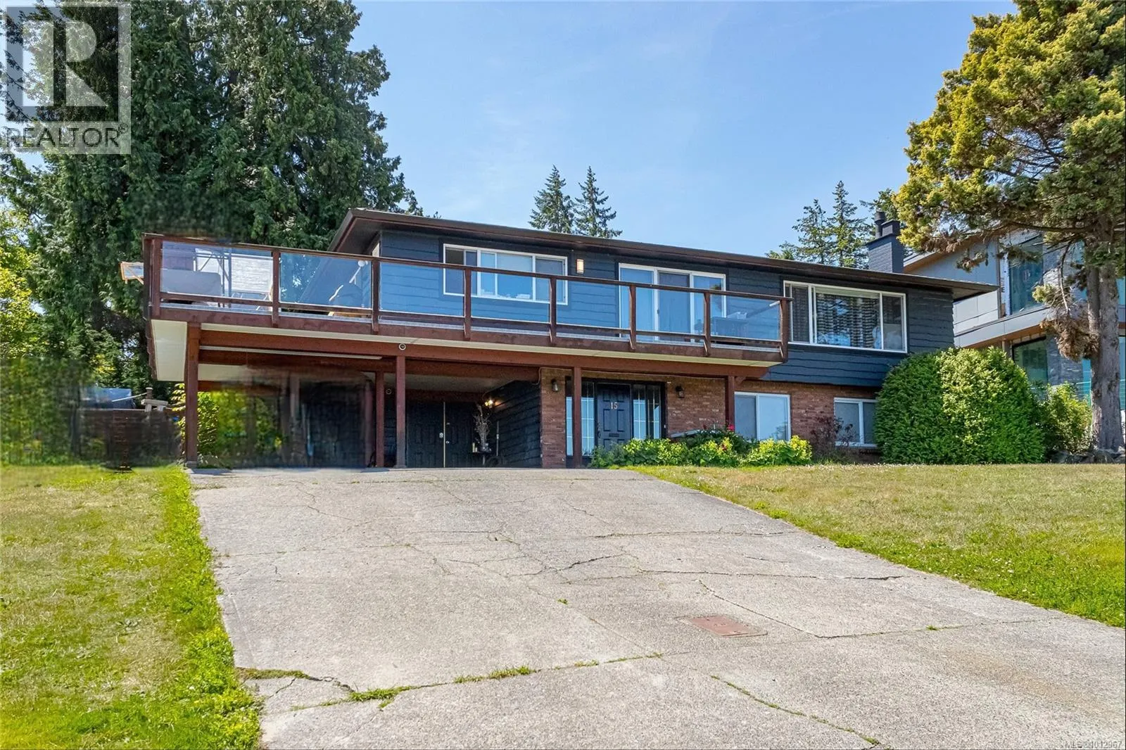 15 Cilaire Dr