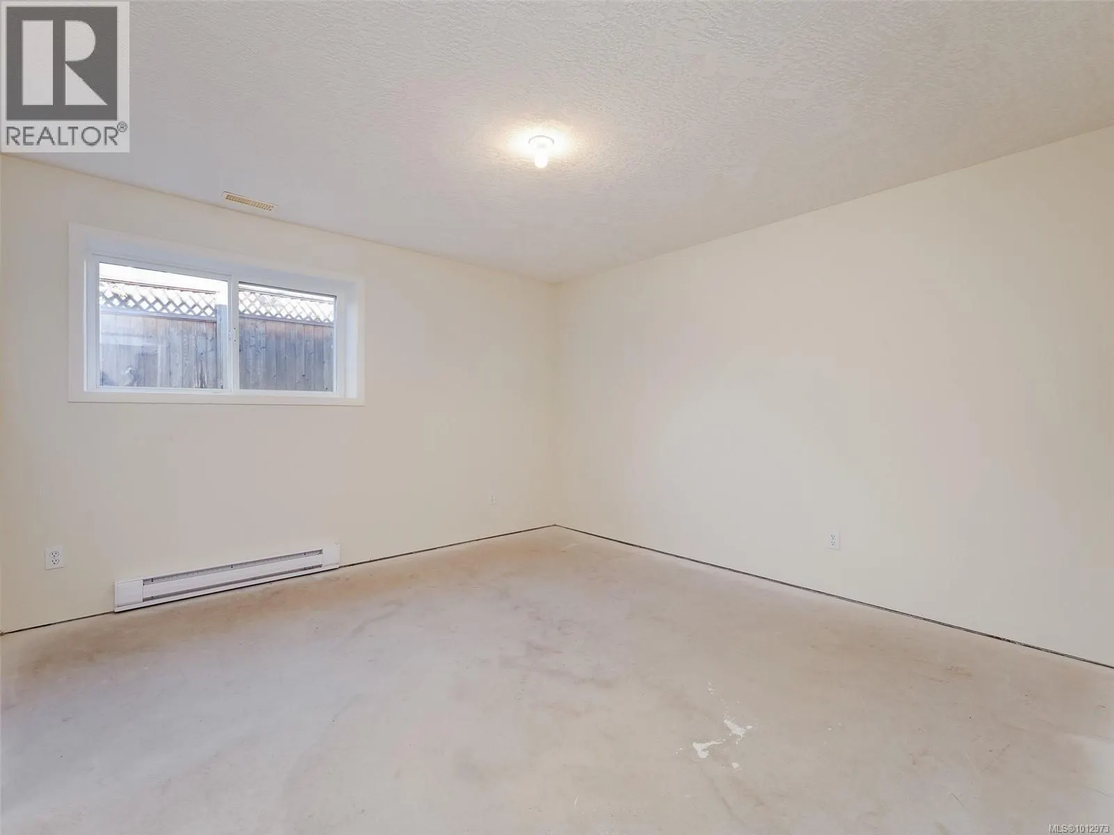 877 Beckwith Ave