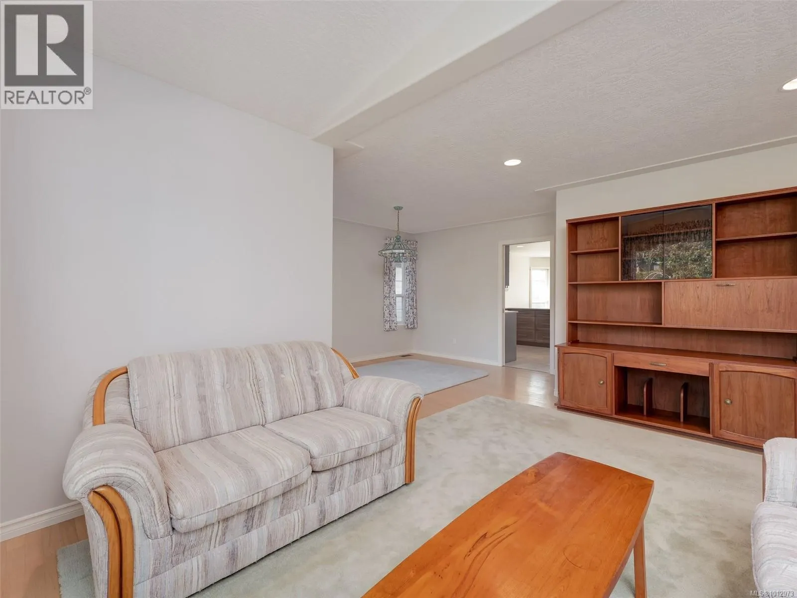 877 Beckwith Ave