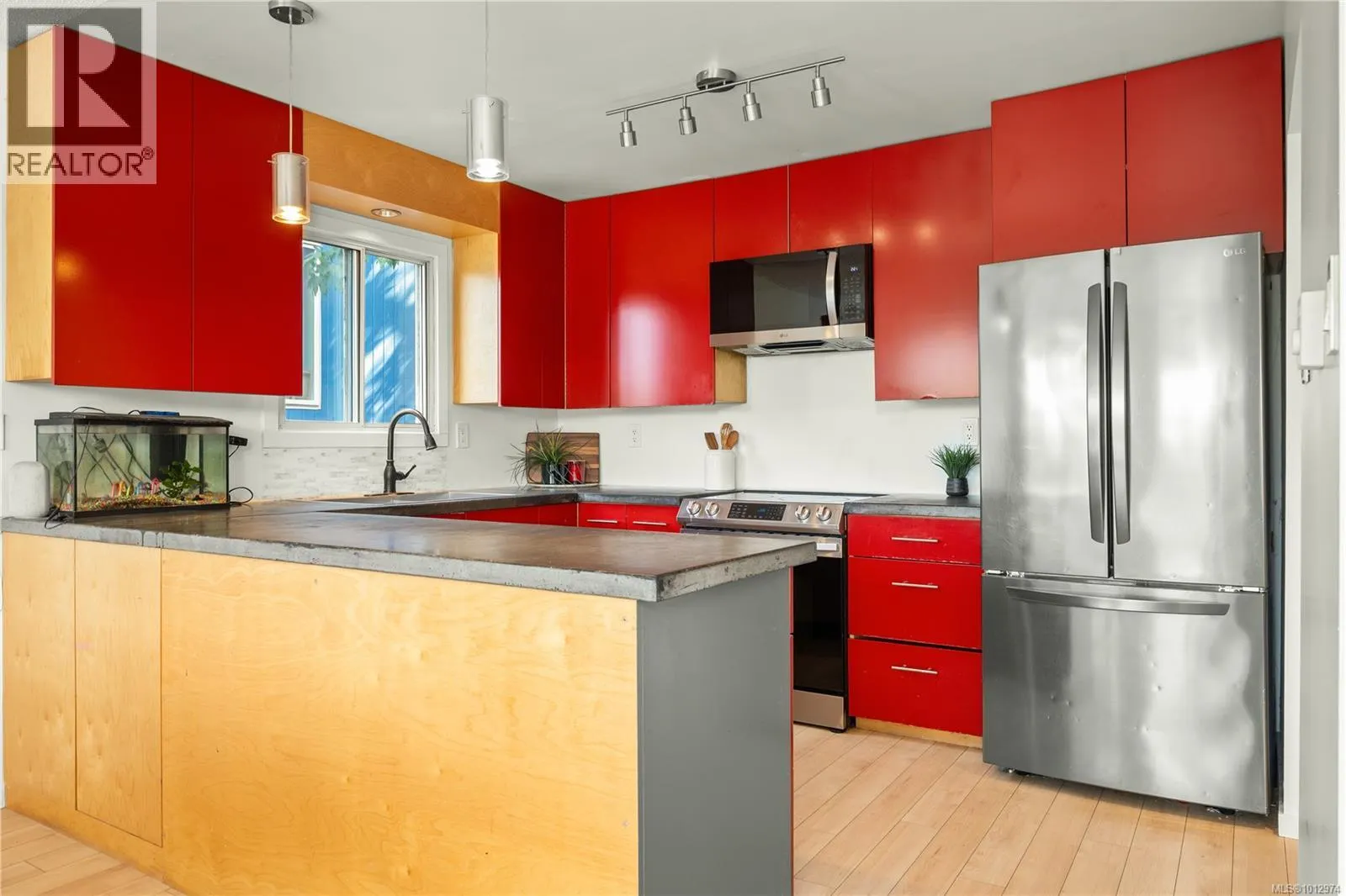 9 Morgan Pl