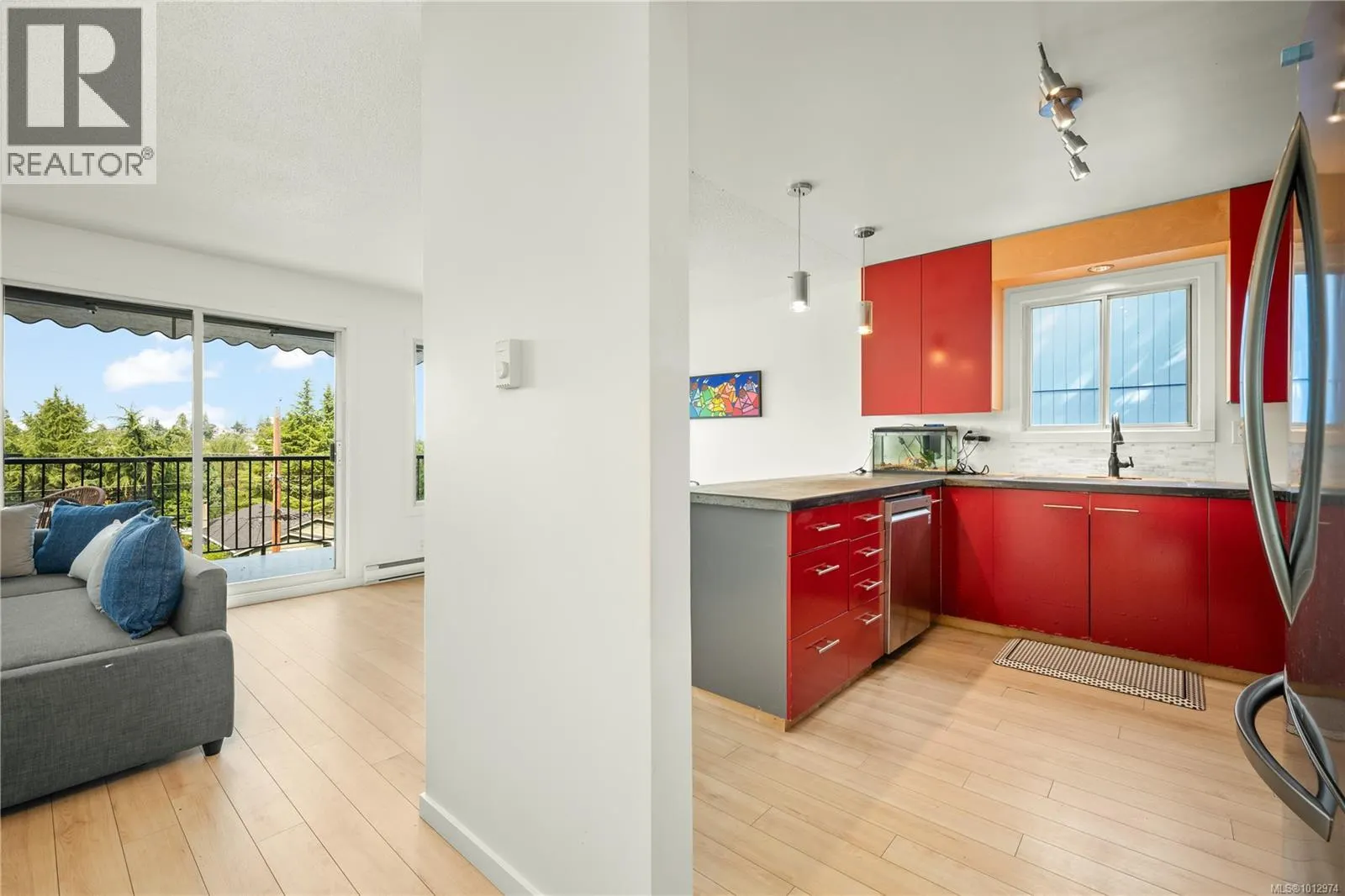 9 Morgan Pl