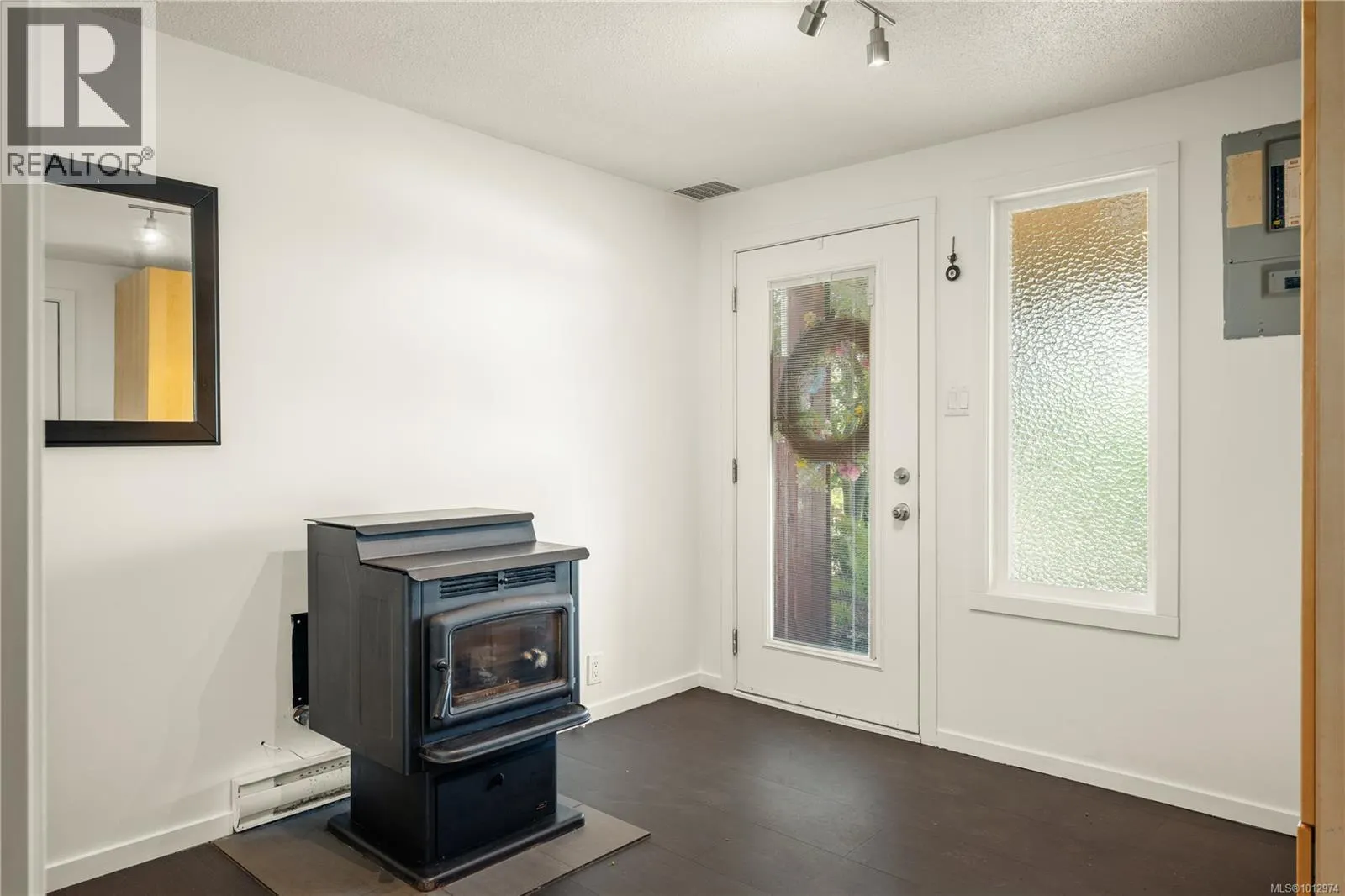 9 Morgan Pl