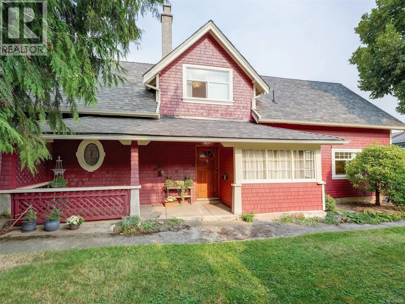 576 Obed Ave
