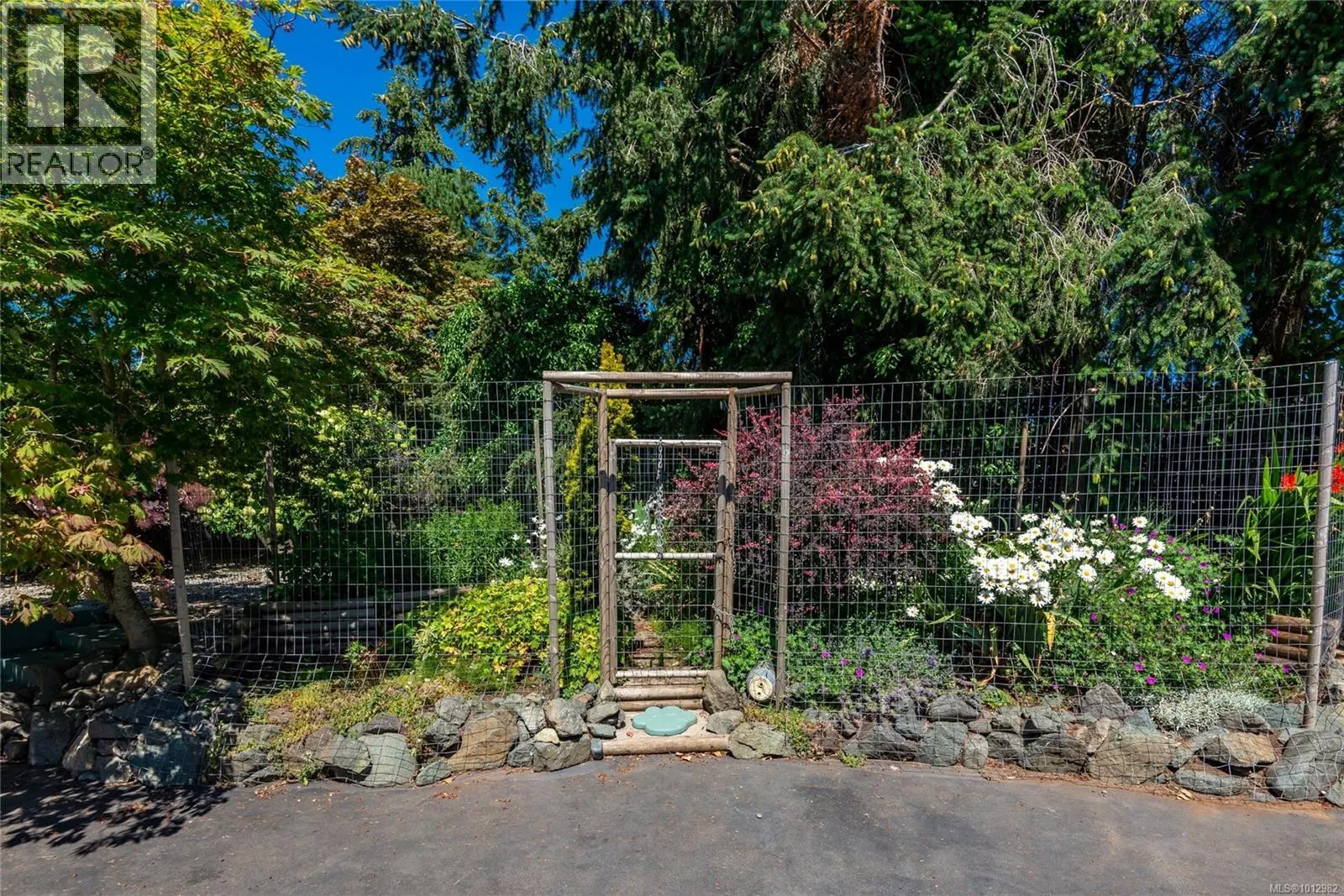 564 Holm Rd