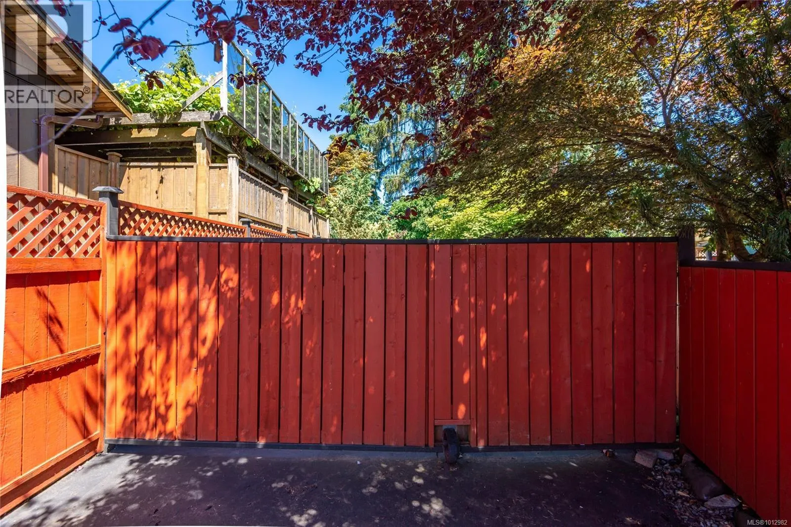 564 Holm Rd