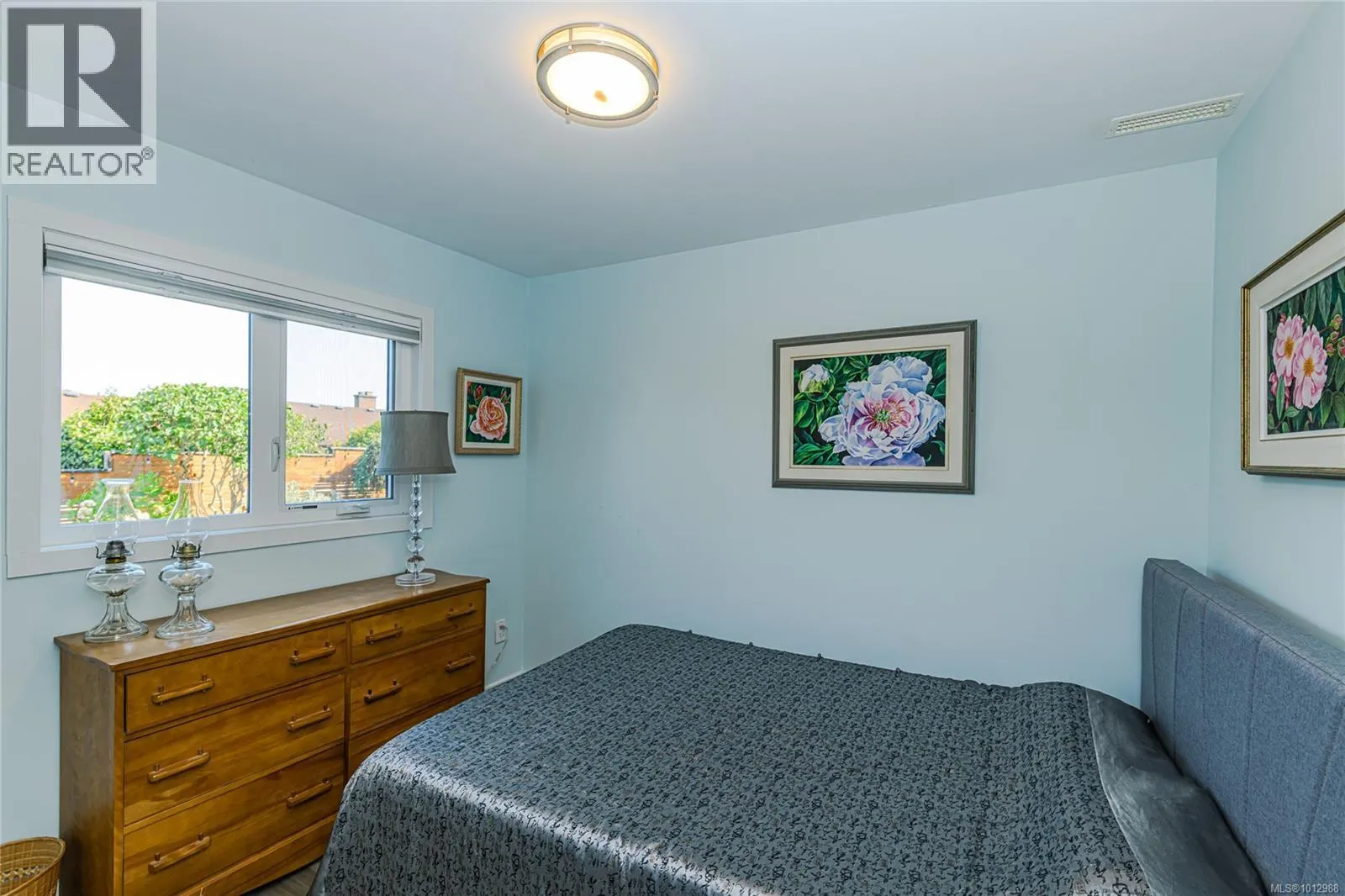 4461 Arsens Pl