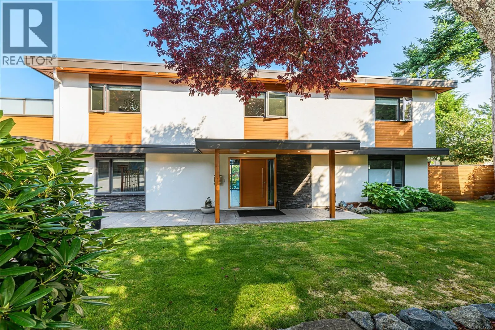 4461 Arsens Pl