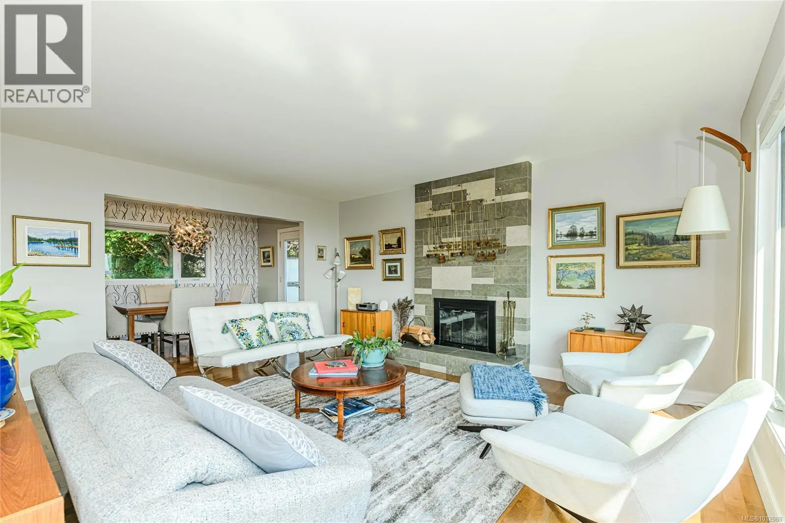 4461 Arsens Pl