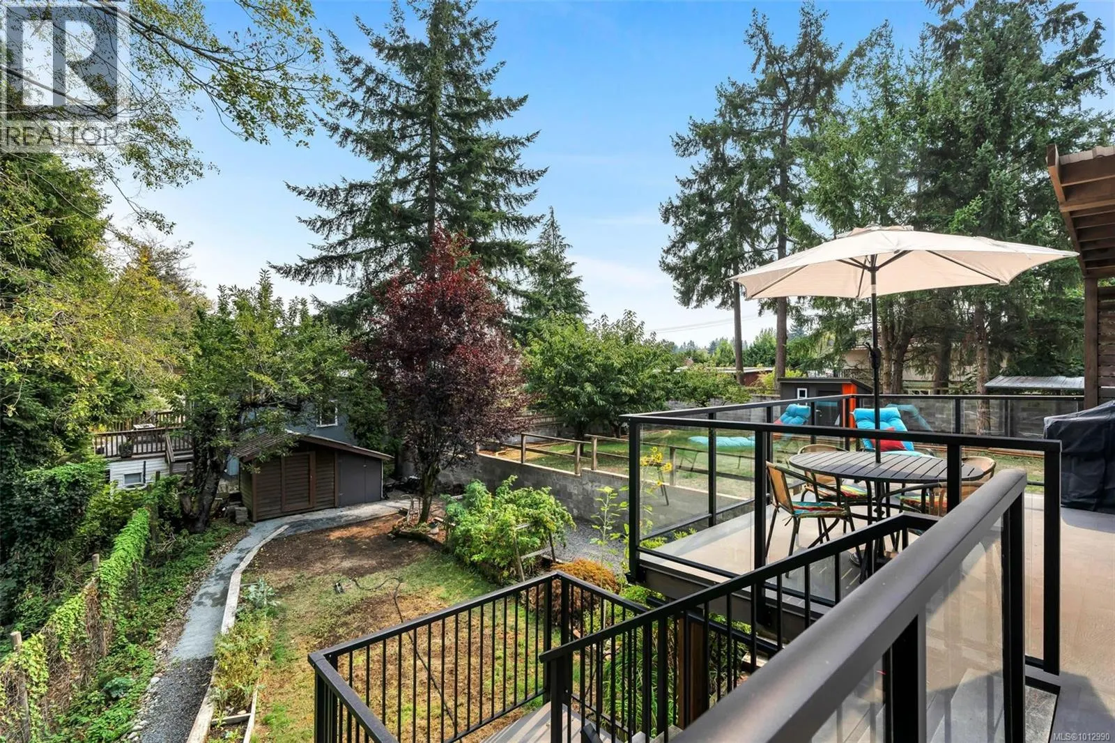 2920 Haliday Cres