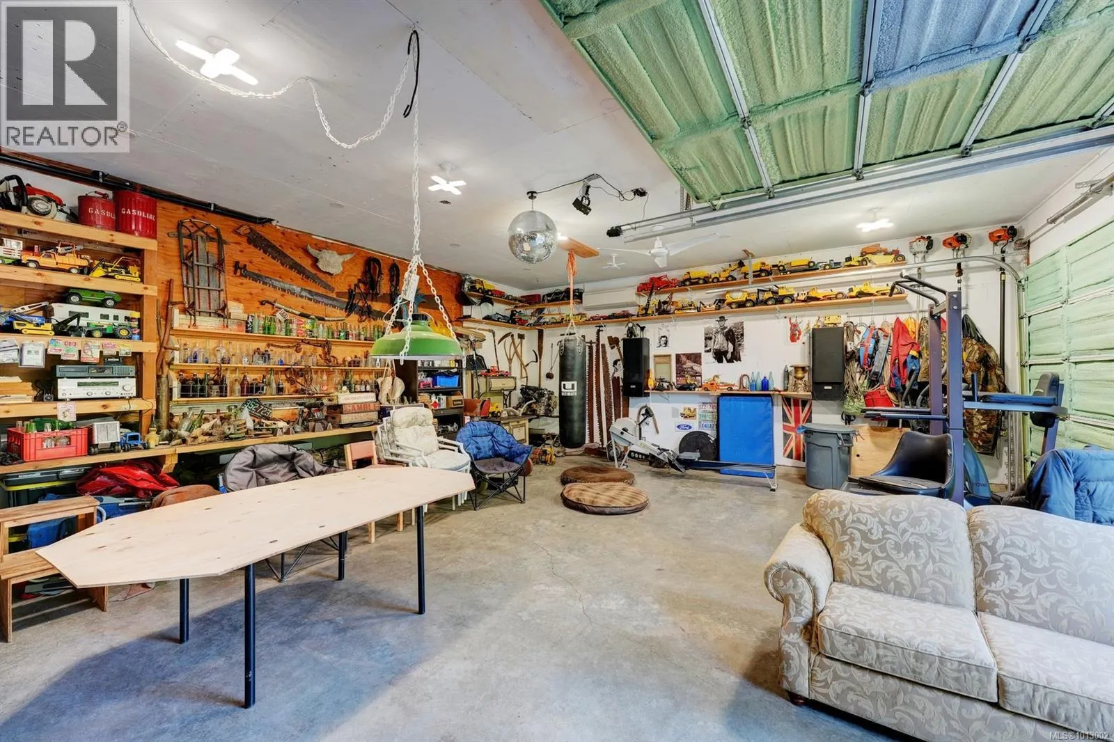 8035 Tugwell Rd