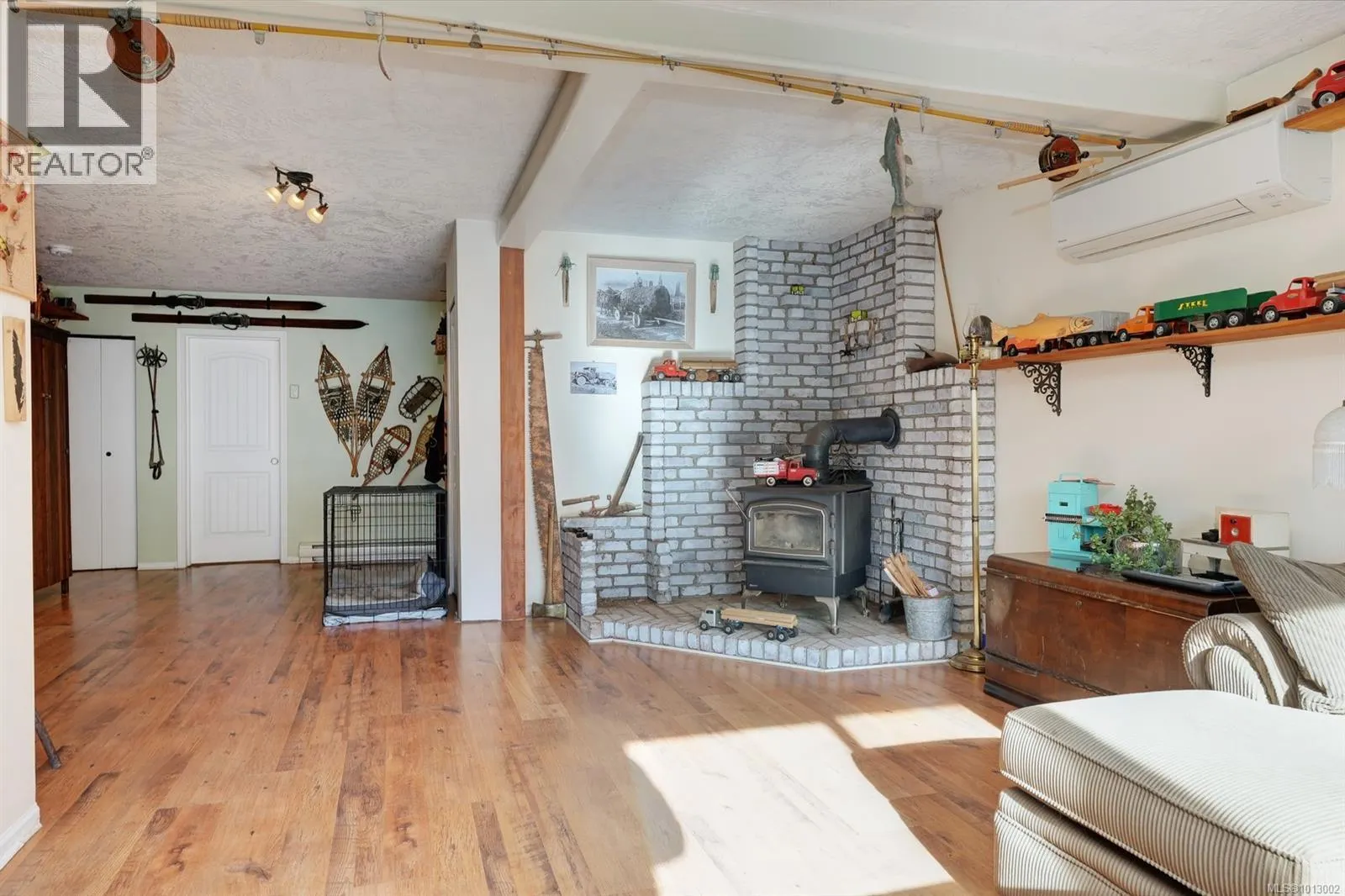 8035 Tugwell Rd